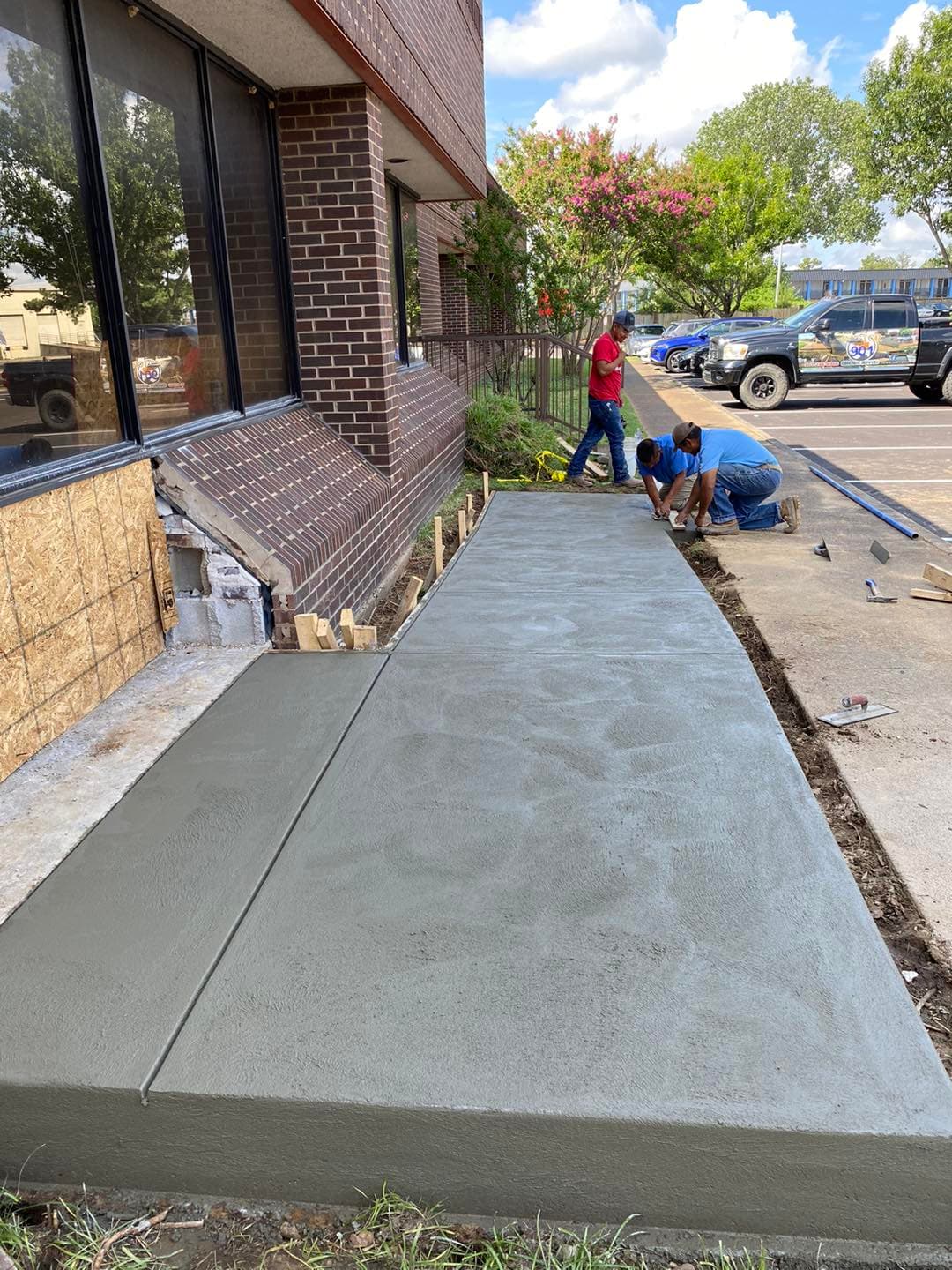 Commercial concrete solutions for businesses in Memphis and Shelby County